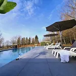 Domaine De L'alu Samrée