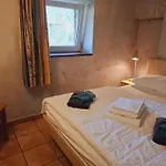 Domaine De L'alu דירה *