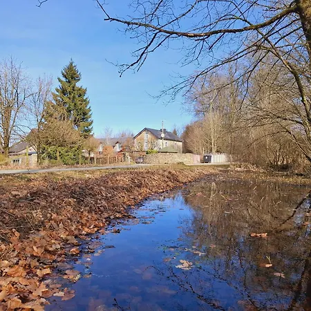Domaine De L'alu Samrée